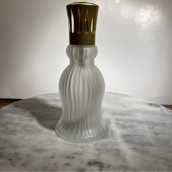 Authentic Tassel Lampe Berger - Picture 7 of 7